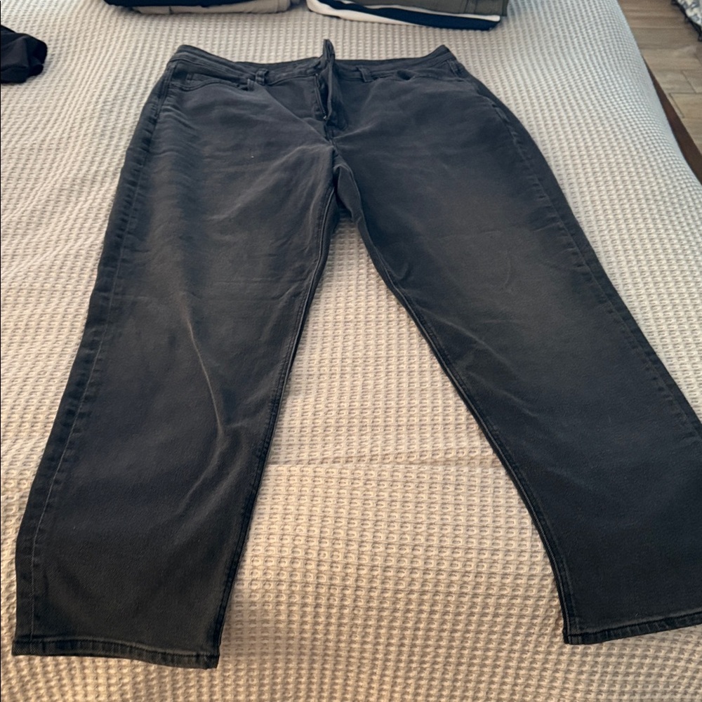 Women’s Black Jeans